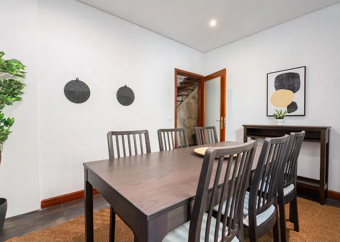 Host Wise - Charming Cozy *